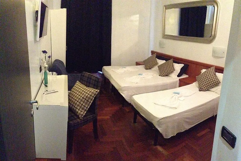 The Place In Rome Guest House