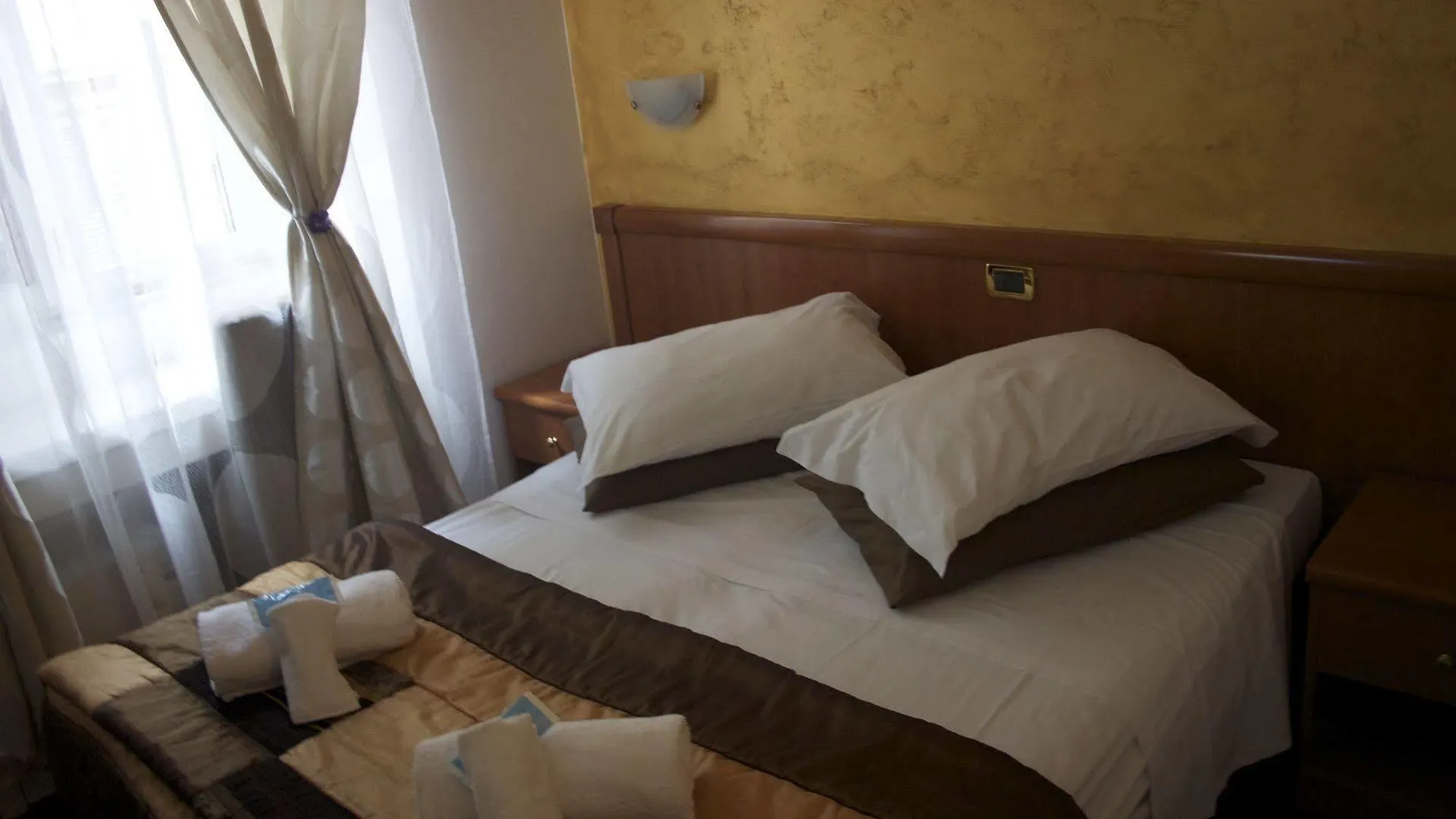 The Place In Rome Guest House